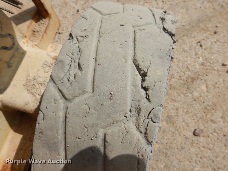 image for item HU9510 2007 JLG 1930ES  scissor lift