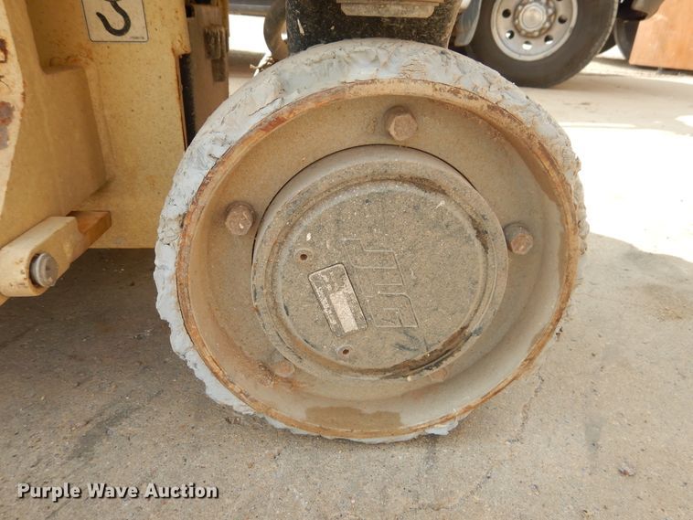 image for item HU9510 2007 JLG 1930ES  scissor lift