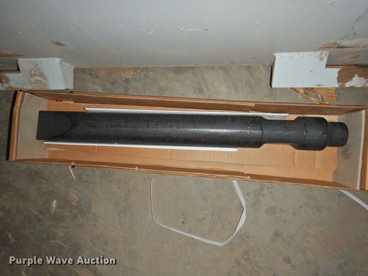 image for item HU9516 FRD FX55QT skid steer breaker