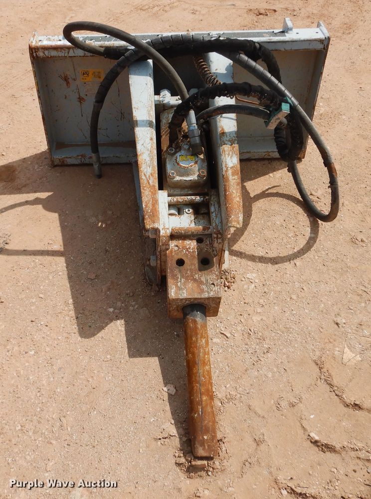 image for item HU9517 FRD F6SS skid steer breaker