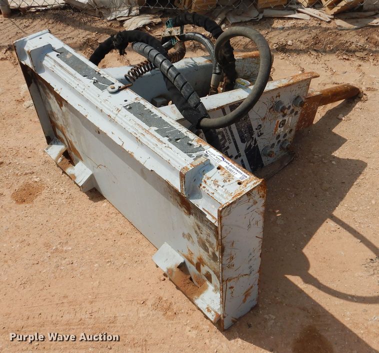 image for item HU9517 FRD F6SS skid steer breaker