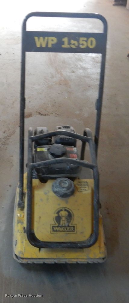 image for item HU9524 2008 Wacker Neuson WP1550AW plate compactor