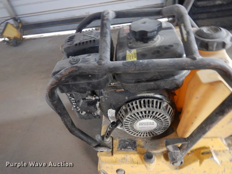 image for item HU9524 2008 Wacker Neuson WP1550AW plate compactor