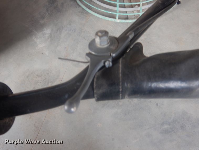 image for item HU9525 Multiquip B46H90 power trowel