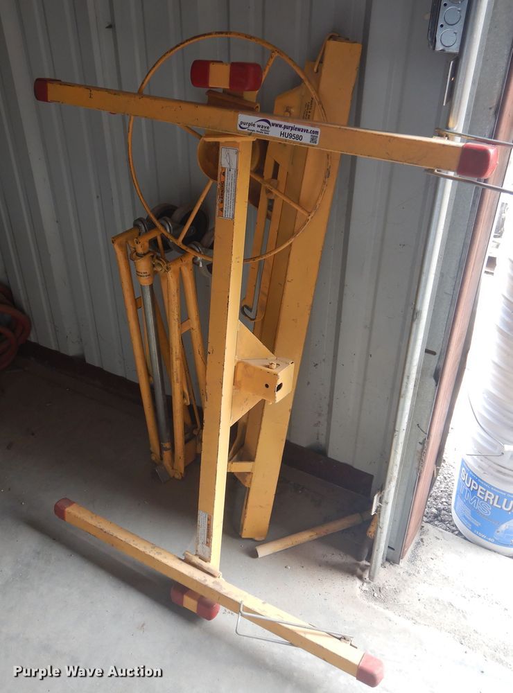 Telpro drywall panel lift in Amarillo, TX Item HU9580 sold Purple Wave