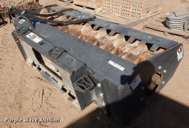 image for item HU9599 2015 Bradco VRP73 skid steer vibratory roller