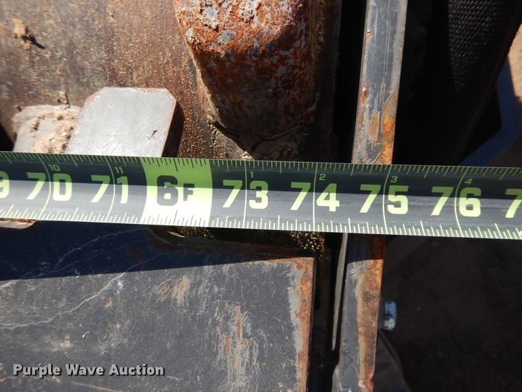 image for item HU9599 2015 Bradco VRP73 skid steer vibratory roller