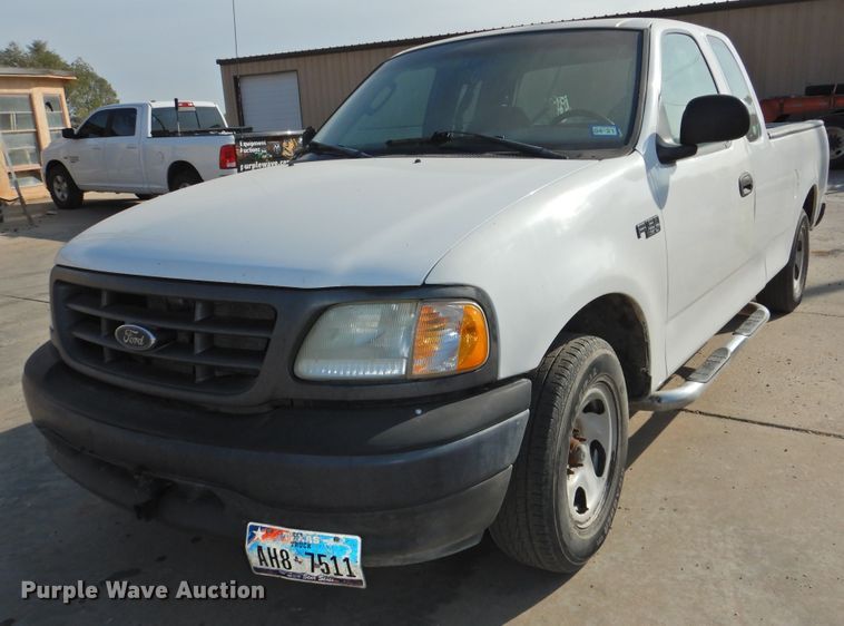 image for item HU9601 2003 Ford F150  SuperCab pickup truck