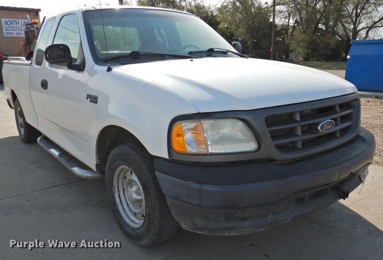 image for item HU9601 2003 Ford F150  SuperCab pickup truck