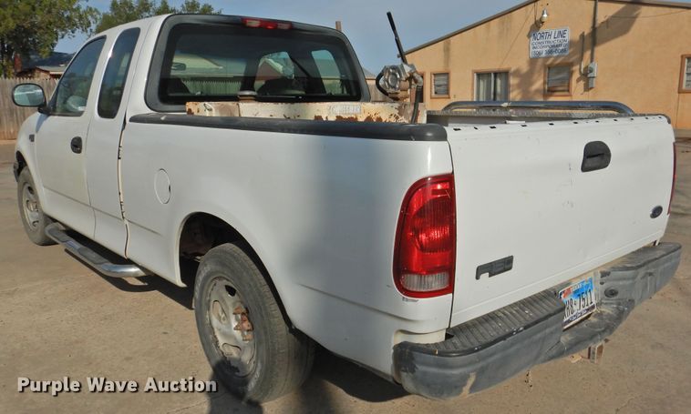 image for item HU9601 2003 Ford F150  SuperCab pickup truck