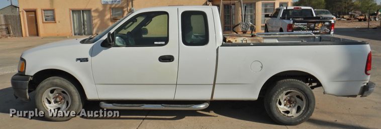 image for item HU9601 2003 Ford F150  SuperCab pickup truck