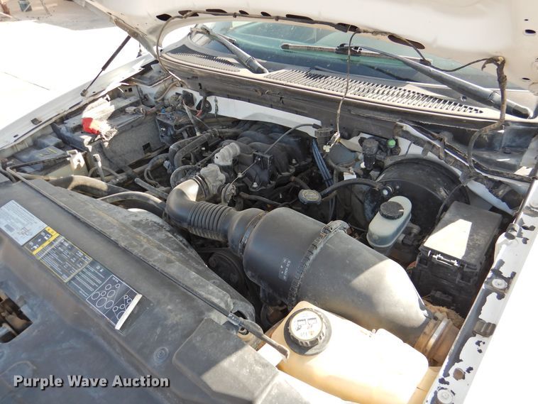 image for item HU9601 2003 Ford F150  SuperCab pickup truck