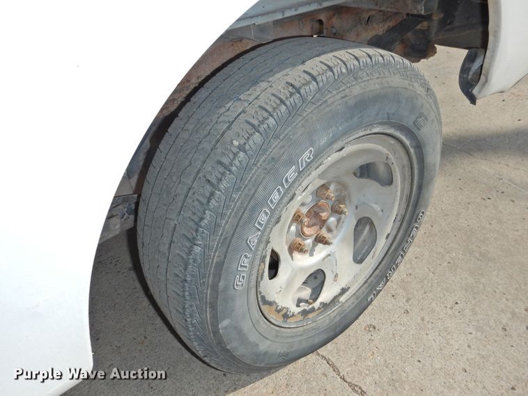 image for item HU9601 2003 Ford F150  SuperCab pickup truck