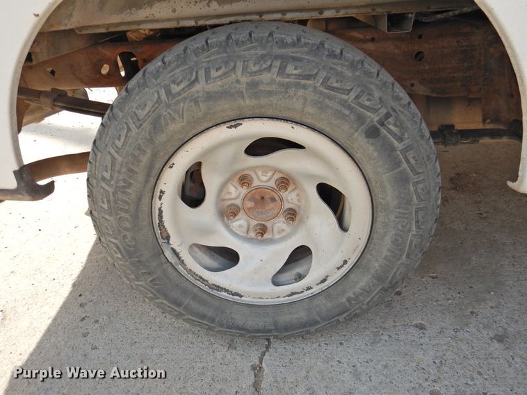 image for item HU9601 2003 Ford F150  SuperCab pickup truck