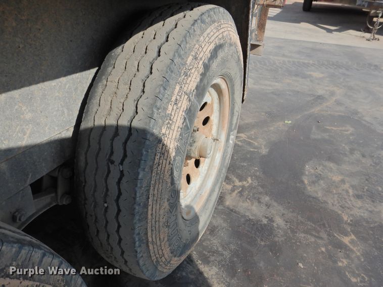 image for item HU9602 2009 Texas Bragg utility trailer