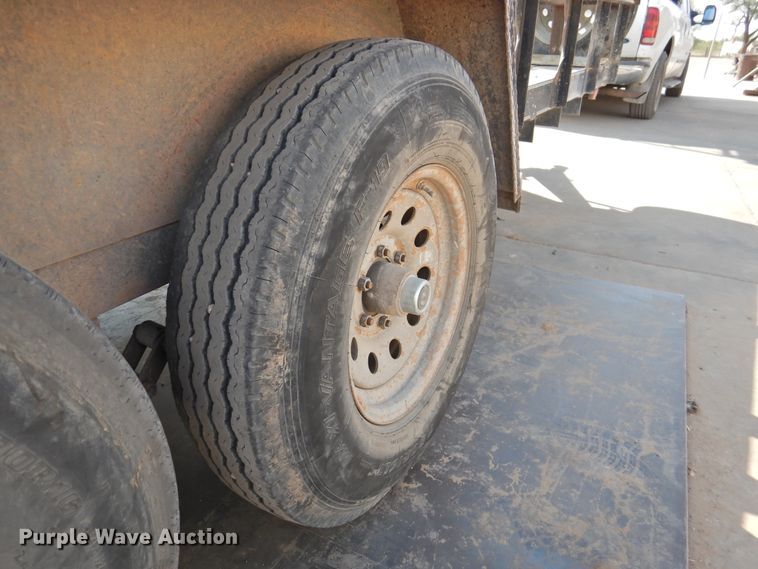 image for item HU9602 2009 Texas Bragg utility trailer