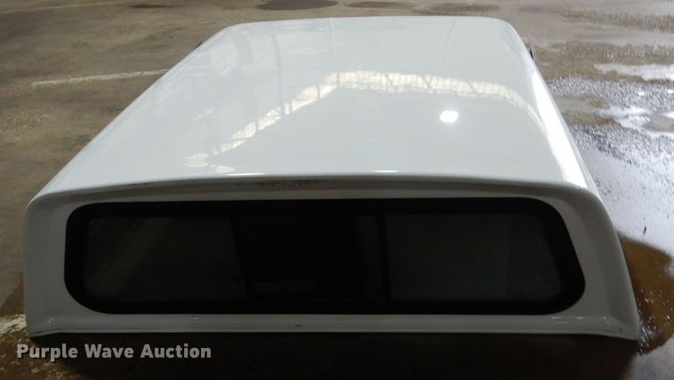 image for item AF9940 ARE pickup truck topper