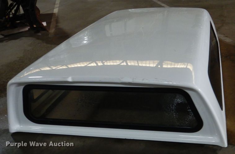 image for item AF9942 Leer pickup truck topper