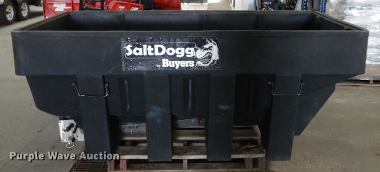 image for item AF9945 Salt Dog 2000 spreader