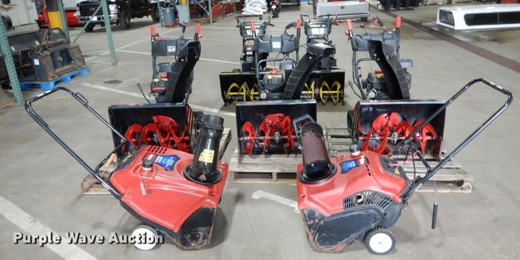 image for item AF9948 (7) snow blowers