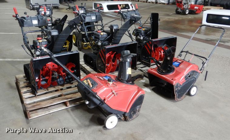 image for item AF9948 (7) snow blowers
