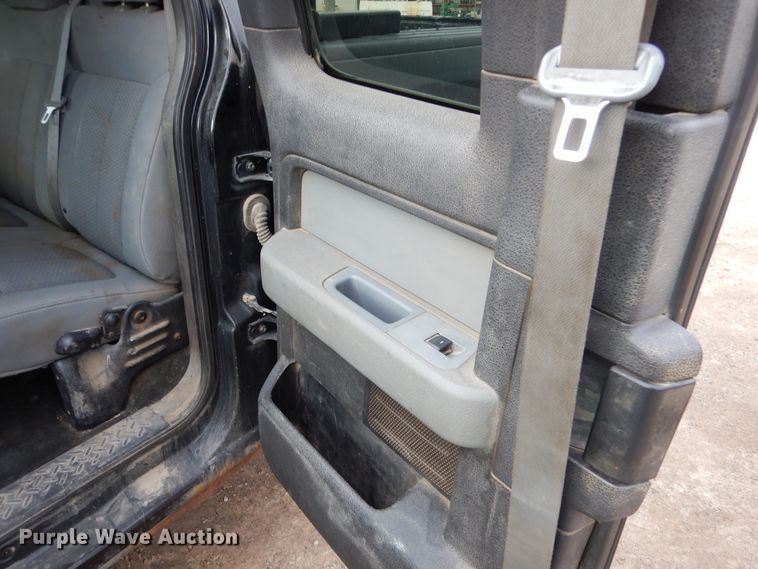 image for item AF9953 2011 Ford F150  SuperCab pickup truck