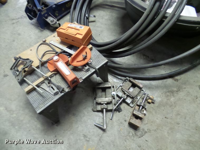 image for item DC2910 Tools