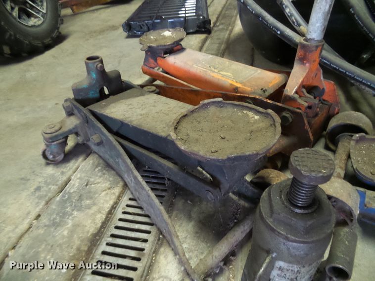 image for item DC2910 Tools