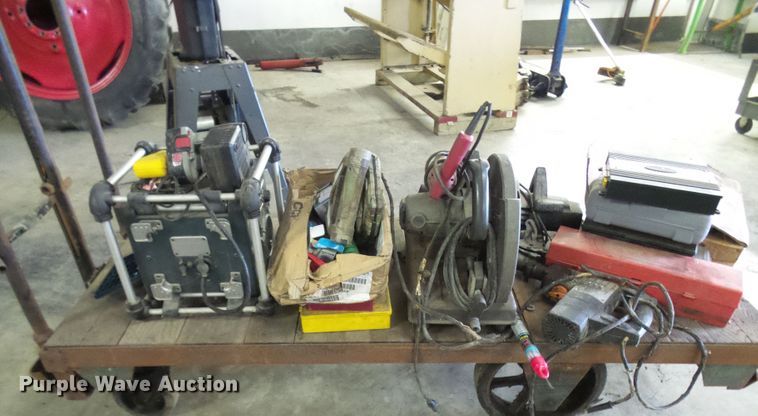 image for item DC2911 Tools