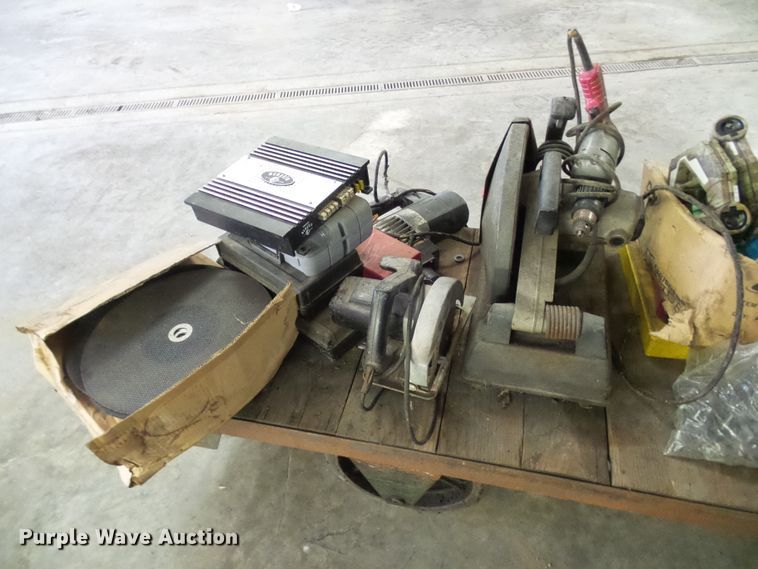 image for item DC2911 Tools