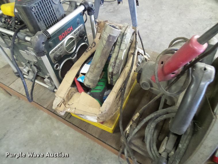 image for item DC2911 Tools