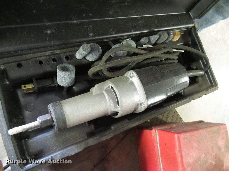 image for item DC2911 Tools