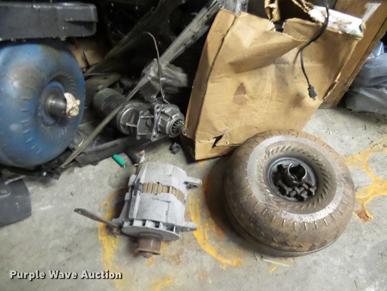 image for item DC2912 (2) Cummins 5.9L L6 diesel engines