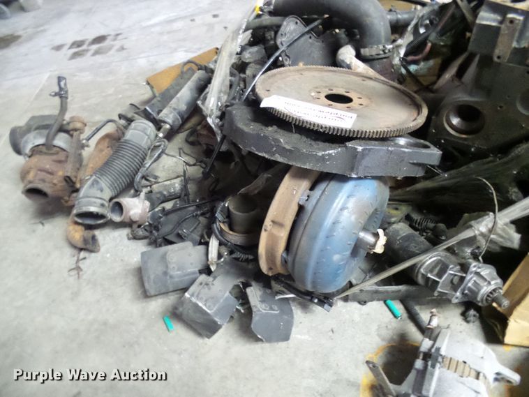 image for item DC2912 (2) Cummins 5.9L L6 diesel engines