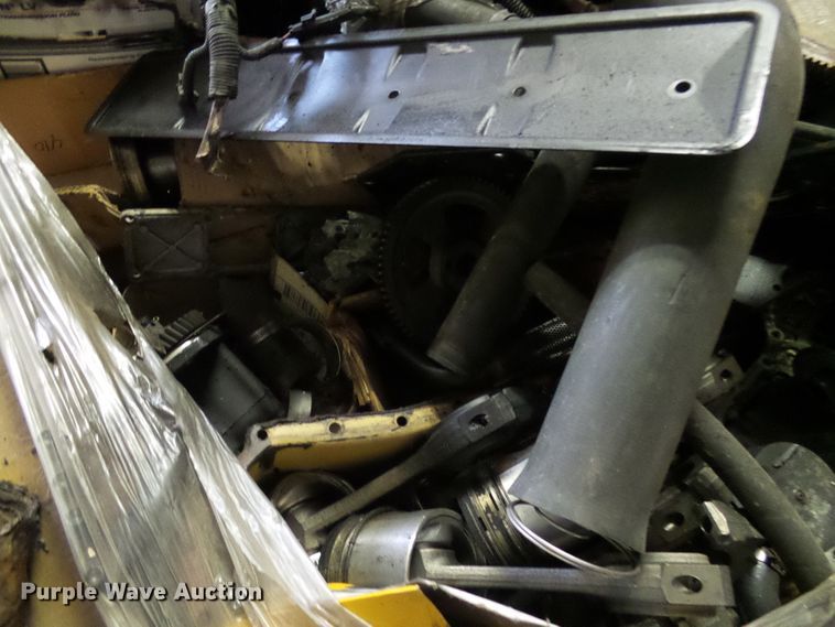 image for item DC2912 (2) Cummins 5.9L L6 diesel engines