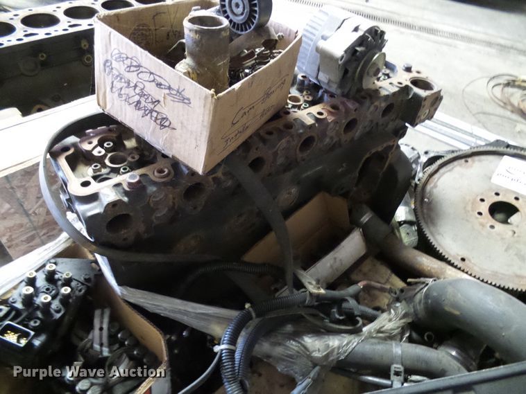 image for item DC2912 (2) Cummins 5.9L L6 diesel engines