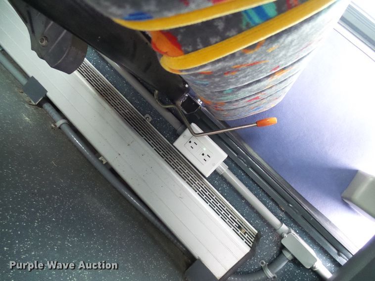 image for item DC2928 2010 Tesma TS35C  coach bus