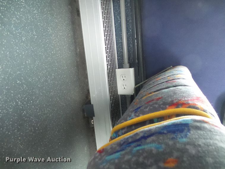 image for item DC2928 2010 Tesma TS35C  coach bus