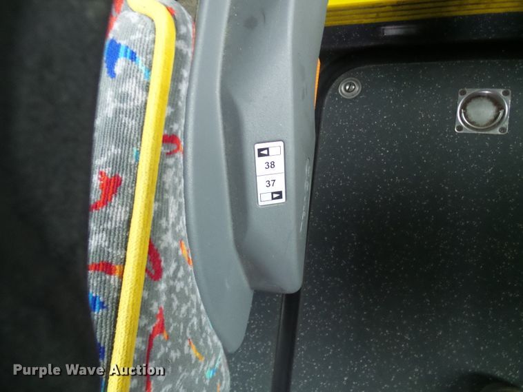 image for item DC2928 2010 Tesma TS35C  coach bus