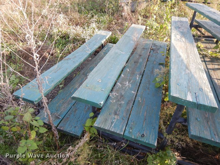 image for item DD6688 (18) bleachers