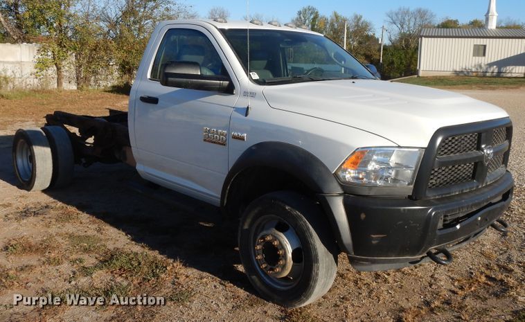 image for item DD6695 2015 Dodge Ram 5500  truck cab and chassis