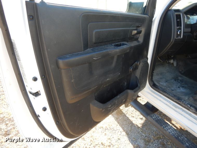 image for item DD6695 2015 Dodge Ram 5500  truck cab and chassis