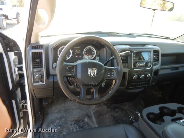 image for item DD6695 2015 Dodge Ram 5500  truck cab and chassis