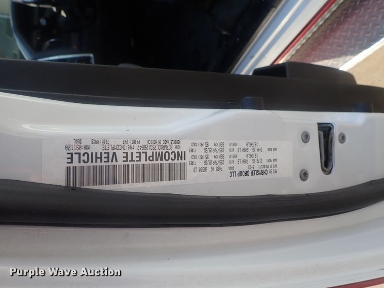 image for item DE0844 2014 Dodge Ram 4500  truck cab and chassis