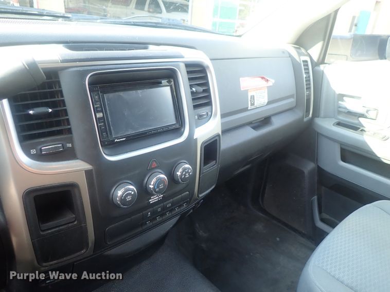 image for item DE0844 2014 Dodge Ram 4500  truck cab and chassis