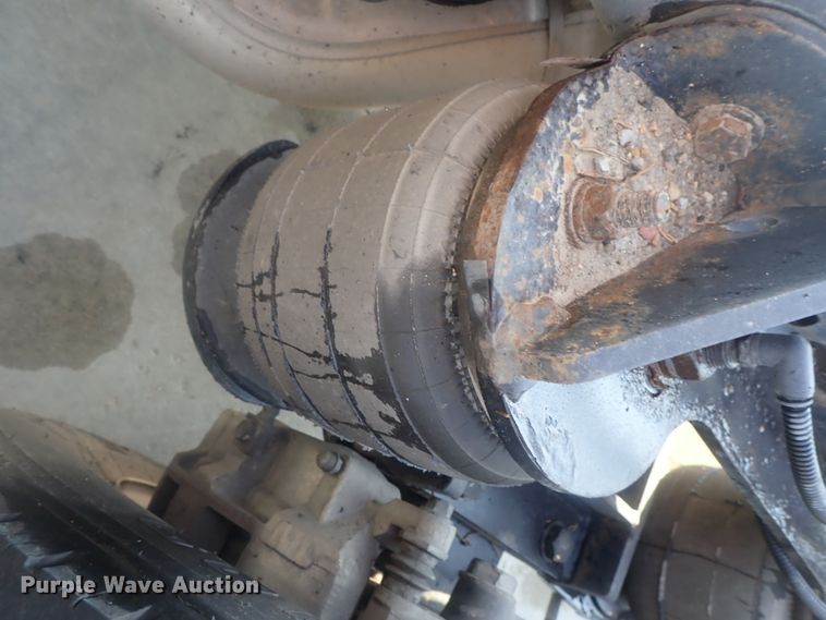 image for item DE0844 2014 Dodge Ram 4500  truck cab and chassis