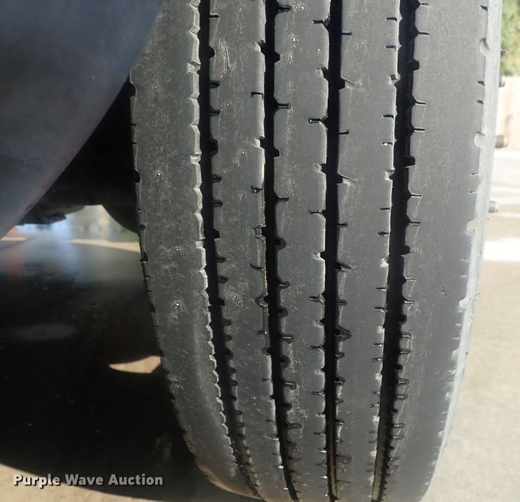 image for item DE0844 2014 Dodge Ram 4500  truck cab and chassis