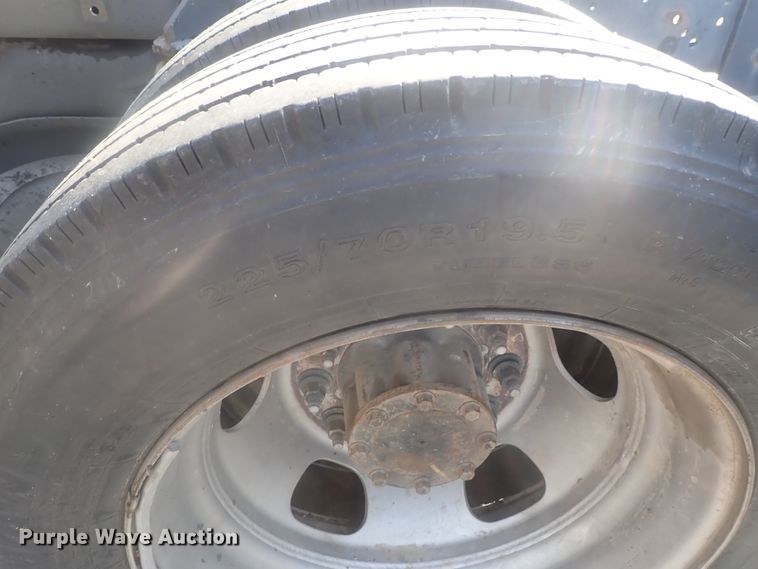 image for item DE0844 2014 Dodge Ram 4500  truck cab and chassis