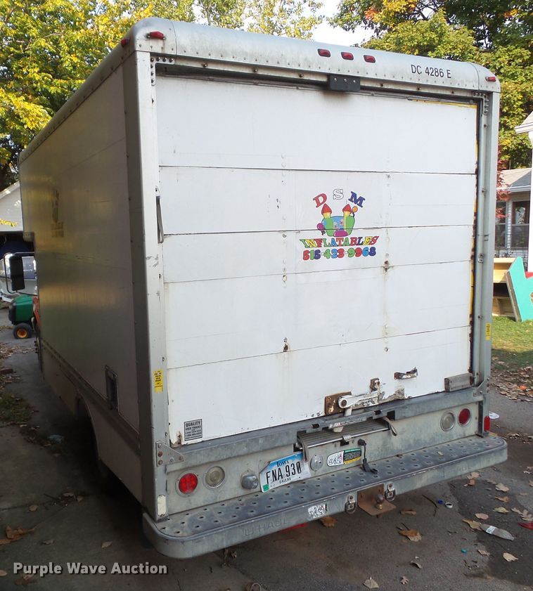 image for item DF0902 1997 Ford F350 XL  box truck