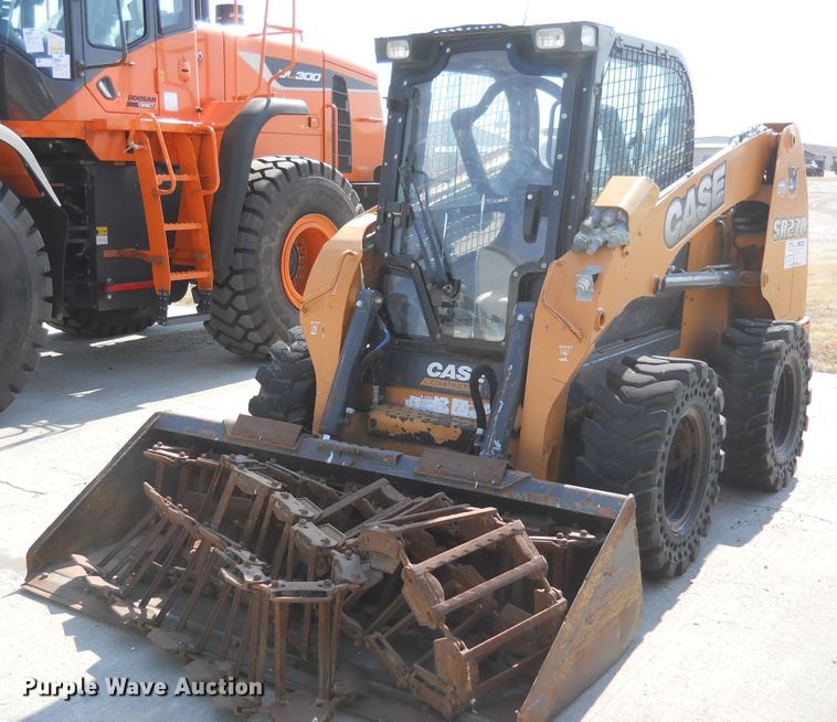 image for item DF4517 2015 Case SR270  skid steer loader